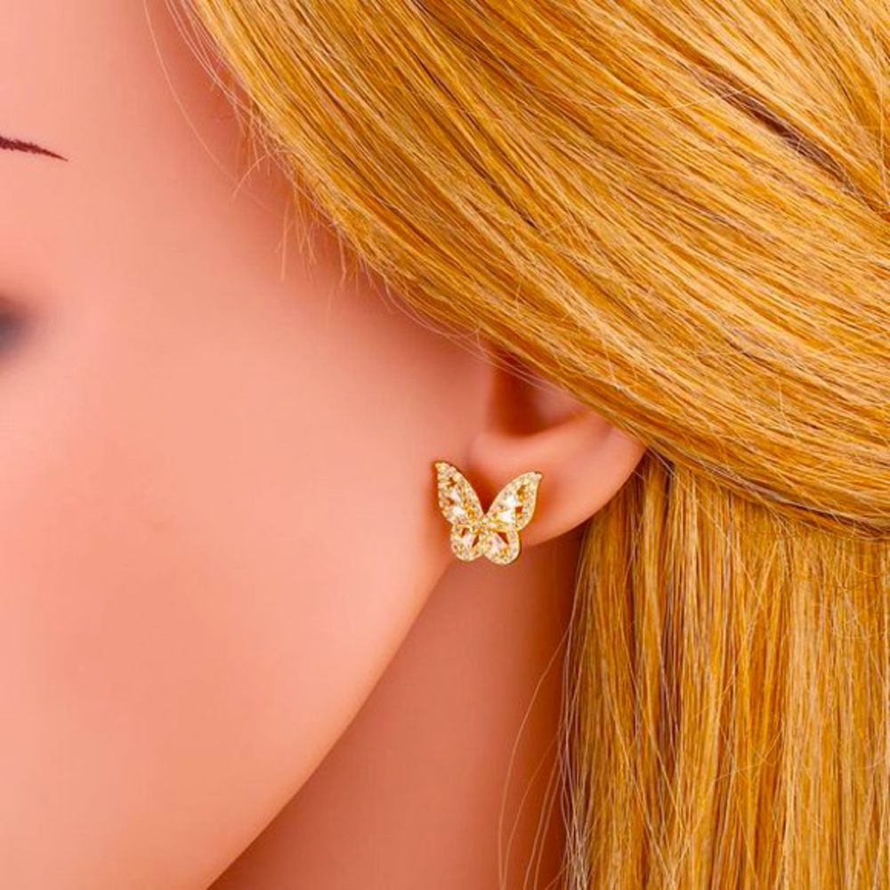 Gold Butterfly 🦋 Earrings